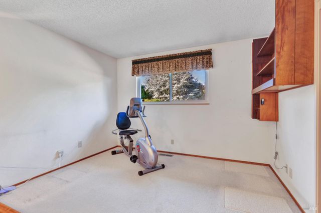 108 Franciscan Dr, Vallejo, CA 94589