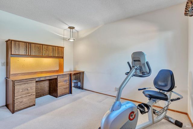 108 Franciscan Dr, Vallejo, CA 94589