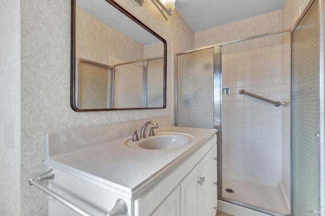 108 Franciscan Dr, Vallejo, CA 94589