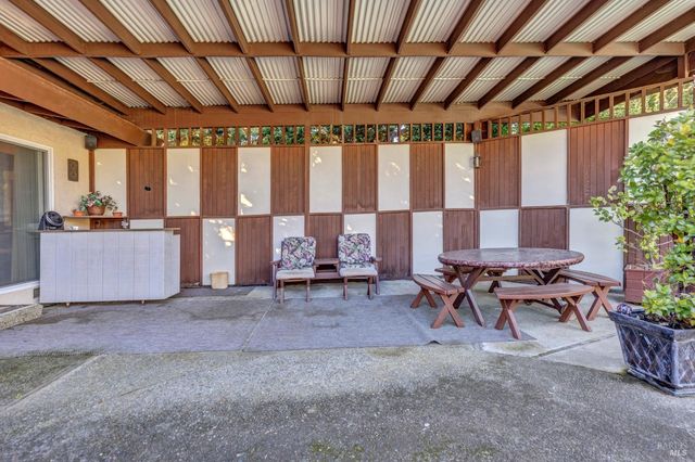 108 Franciscan Dr, Vallejo, CA 94589