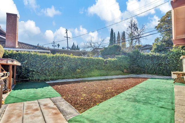 108 Franciscan Dr, Vallejo, CA 94589