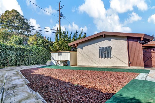 108 Franciscan Dr, Vallejo, CA 94589