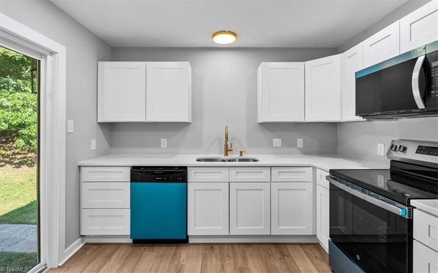 1651 Marble Street, Winston-salem, NC 27107
