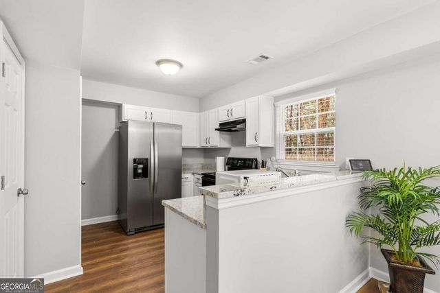 650 Chantress Court, Alpharetta, GA 30004