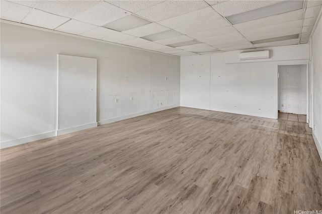 2046 N King Street, Honolulu, HI 96819