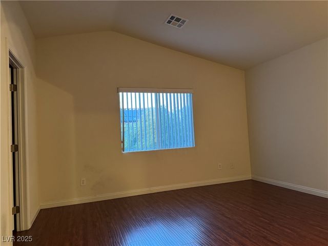 8924 Catfish Stream Avenue, Las Vegas, NV 89178