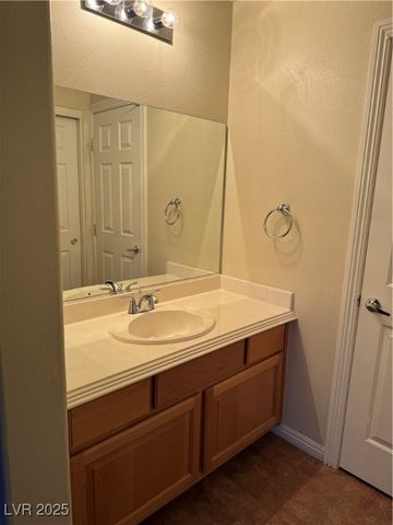 8924 Catfish Stream Avenue, Las Vegas, NV 89178