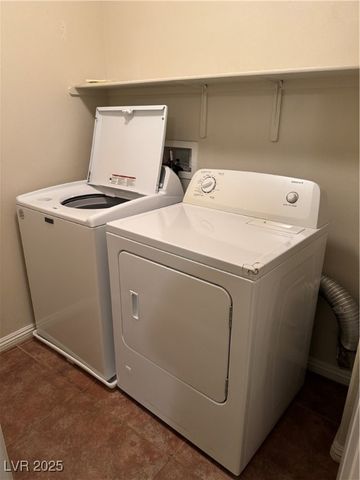 8924 Catfish Stream Avenue, Las Vegas, NV 89178