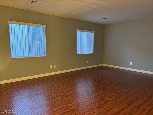 8924 Catfish Stream Avenue, Las Vegas, NV 89178