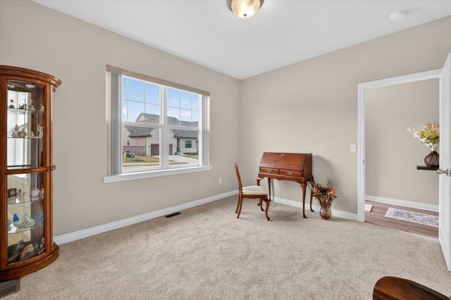 660 Brookstone Drive, Oxford, MI 48371