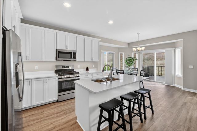 660 Brookstone Drive, Oxford, MI 48371