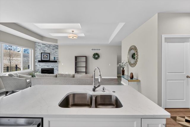 660 Brookstone Drive, Oxford, MI 48371