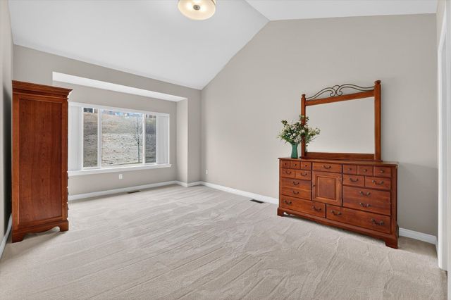 660 Brookstone Drive, Oxford, MI 48371