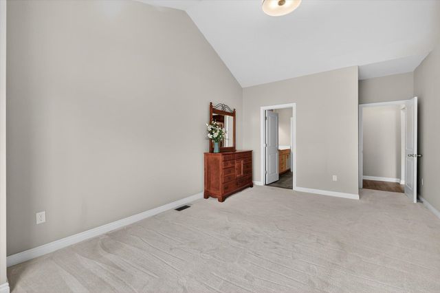 660 Brookstone Drive, Oxford, MI 48371