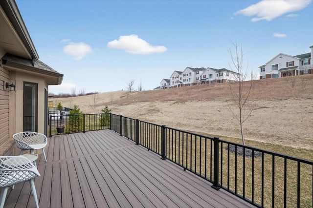 660 Brookstone Drive, Oxford, MI 48371