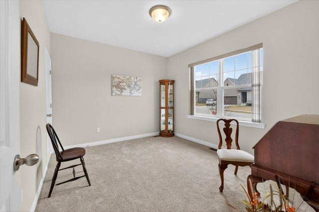 660 Brookstone Drive, Oxford, MI 48371