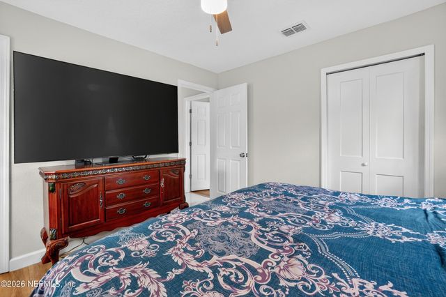 9418 GISBORNE Drive, Jacksonville, FL 32208