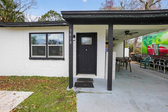 9418 GISBORNE Drive, Jacksonville, FL 32208