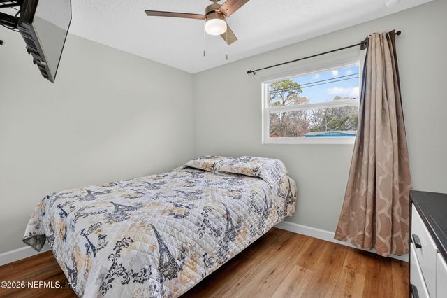 9418 GISBORNE Drive, Jacksonville, FL 32208