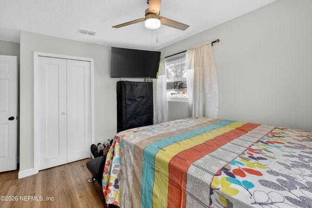 9418 GISBORNE Drive, Jacksonville, FL 32208