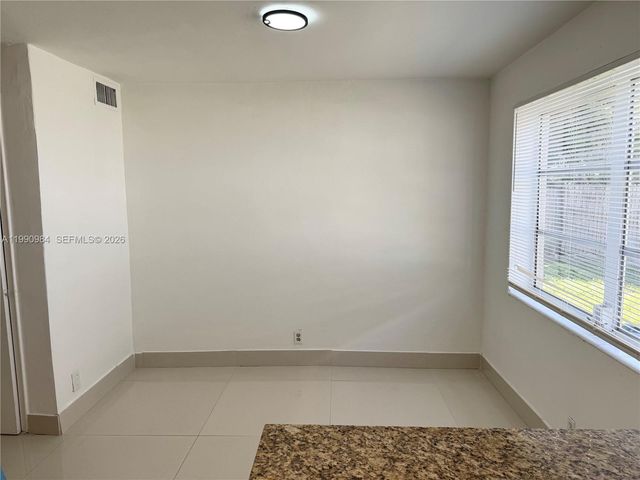 5211 SW 91st Ave 2, Cooper City, FL 33328