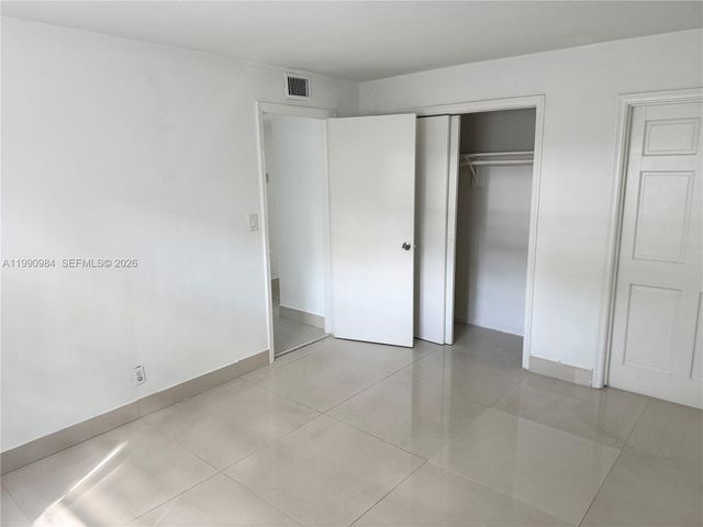 5211 SW 91st Ave 2, Cooper City, FL 33328