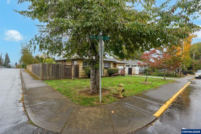 2310 Mountain View Dr, Salem, OR 97302