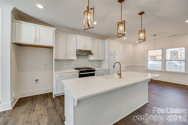 1237 Eastway Drive, Charlotte, NC 28205
