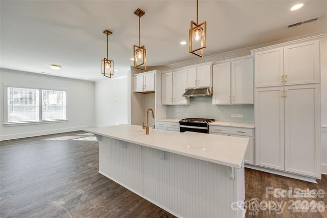 1237 Eastway Drive, Charlotte, NC 28205