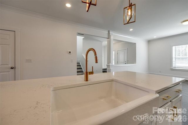 1237 Eastway Drive, Charlotte, NC 28205
