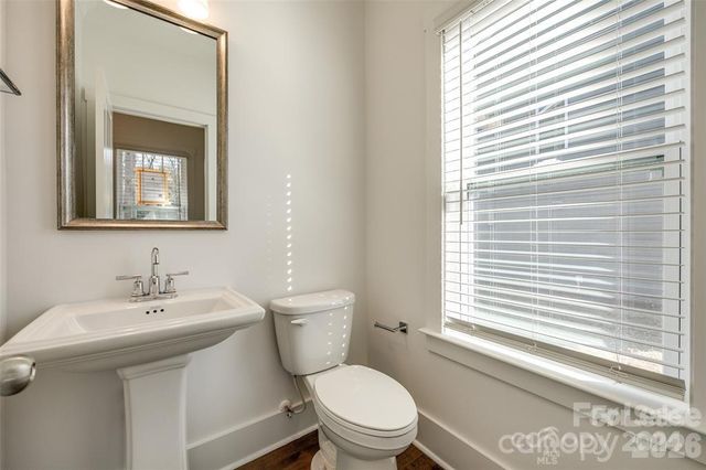 1237 Eastway Drive, Charlotte, NC 28205