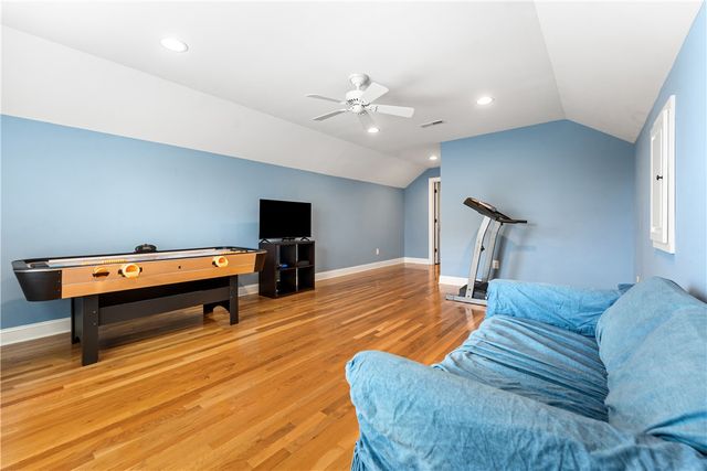 109 Shelter Cove Drive, Seneca, SC 29672