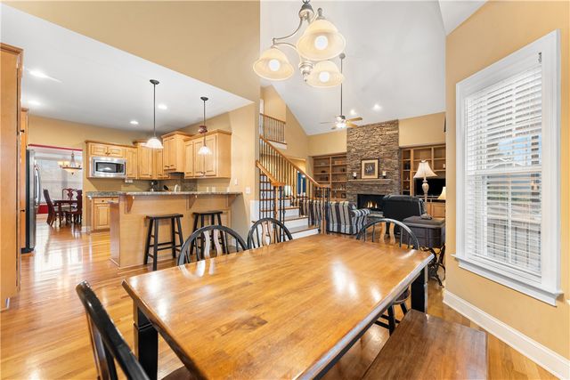 109 Shelter Cove Drive, Seneca, SC 29672