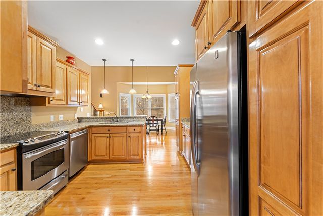 109 Shelter Cove Drive, Seneca, SC 29672