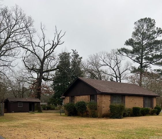 1209 Oak Avenue, Crossett, AR 71635