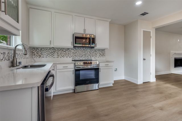 520 King Street, Cedar Hill, TX 75104