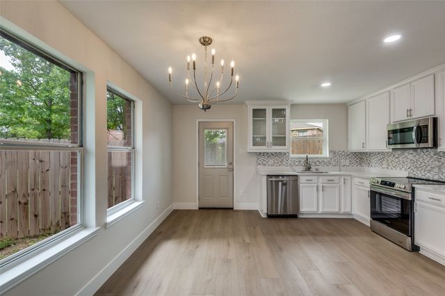 520 King Street, Cedar Hill, TX 75104