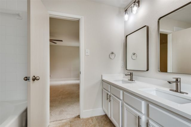 520 King Street, Cedar Hill, TX 75104