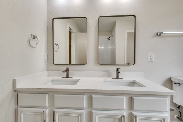 520 King Street, Cedar Hill, TX 75104