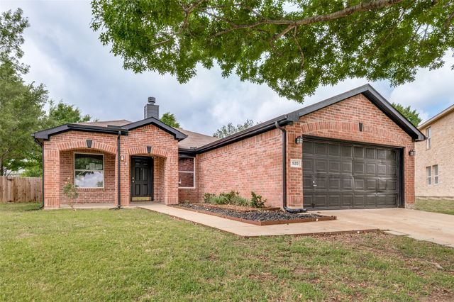 520 King Street, Cedar Hill, TX 75104