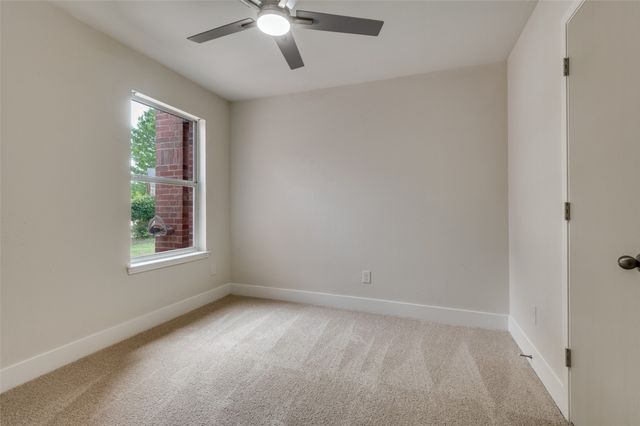 520 King Street, Cedar Hill, TX 75104