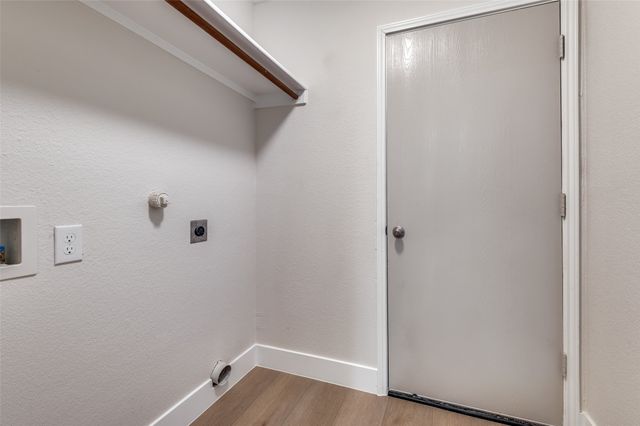 520 King Street, Cedar Hill, TX 75104