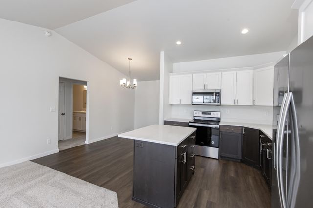 1234 27 Avenue W, West Fargo, ND 58078