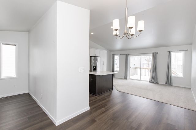 1234 27 Avenue W, West Fargo, ND 58078