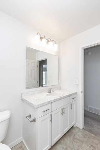 1234 27 Avenue W, West Fargo, ND 58078