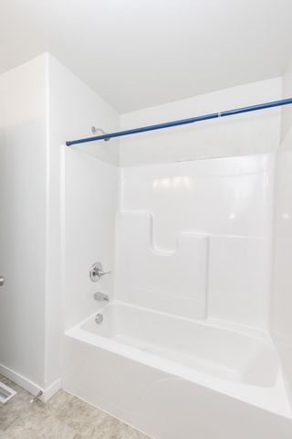 1234 27 Avenue W, West Fargo, ND 58078