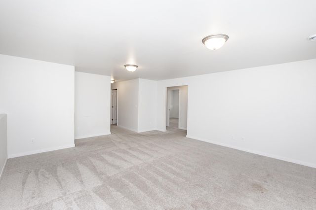 1234 27 Avenue W, West Fargo, ND 58078