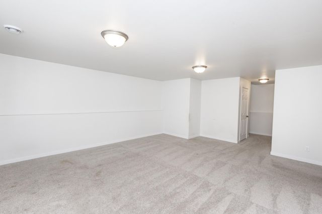 1234 27 Avenue W, West Fargo, ND 58078