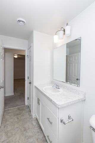 1234 27 Avenue W, West Fargo, ND 58078