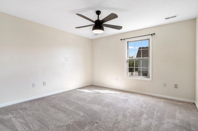 26 COLOSSIANS CT, Inwood, WV 25428